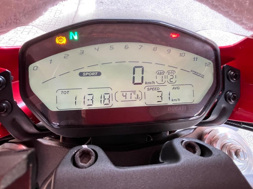 Moto DUCATI MONSTER 821 Stripe de segunda mano del año 2016 en Barcelona