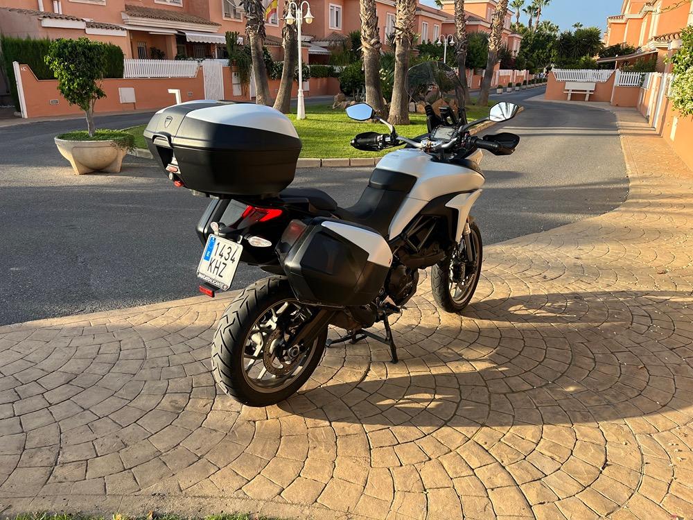 Moto DUCATI MULTISTRADA 950 de seguna mano del año 2018 en Alicante