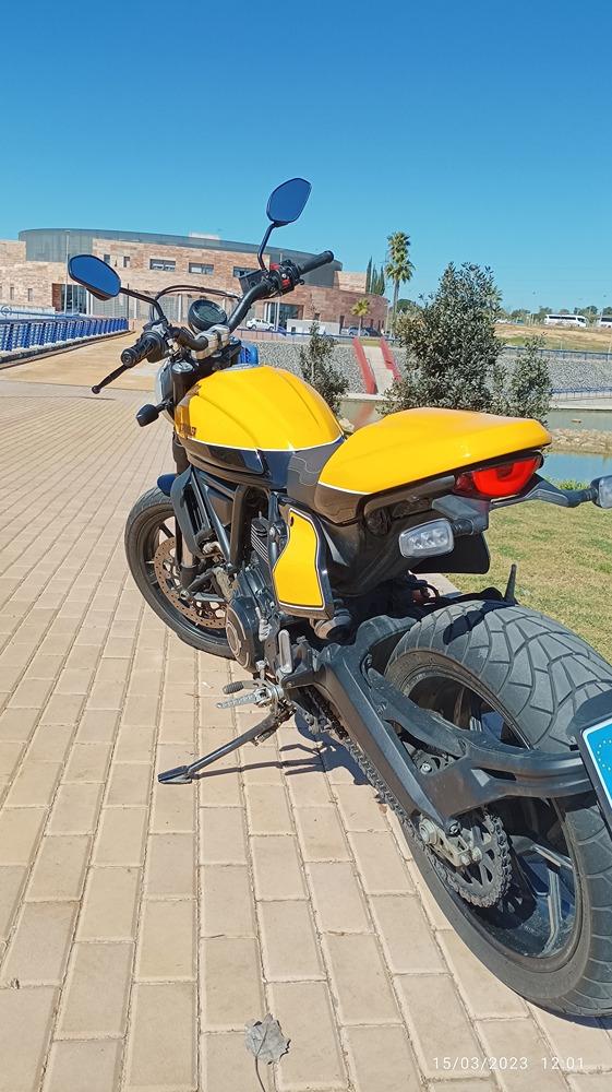 Moto DUCATI SCRAMBLER Full Throttle de seguna mano del año 2019 en Sevilla