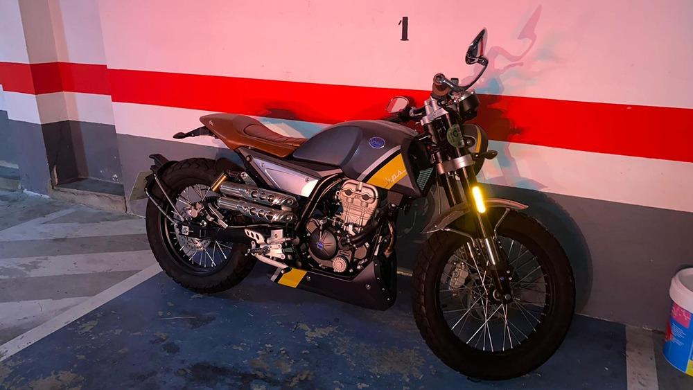 Moto FB MONDIAL HPS 125 HIPSTER de segunda mano del año 2018 en Segovia