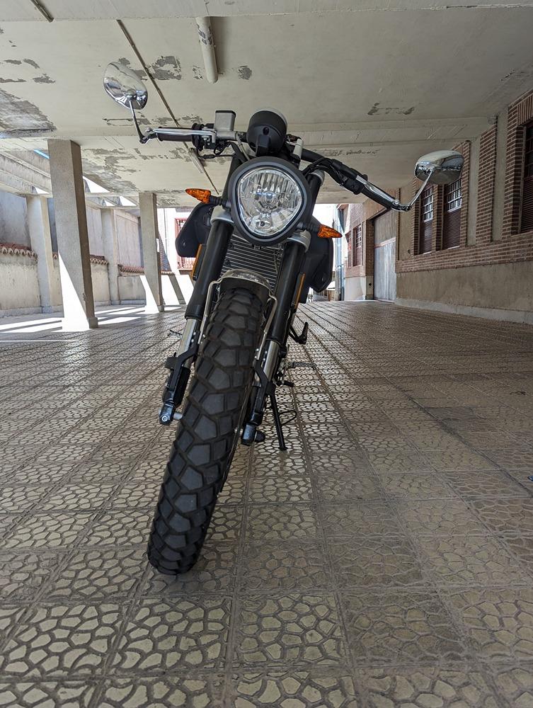 Moto FB MONDIAL HPS 125 HIPSTER de seguna mano del año 2020 en Ávila