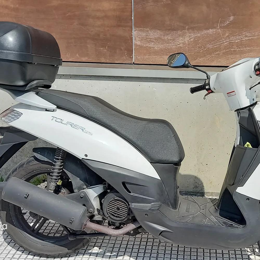 Moto HANWAY TOURER 125 de segunda mano del año 2014 en Pontevedra