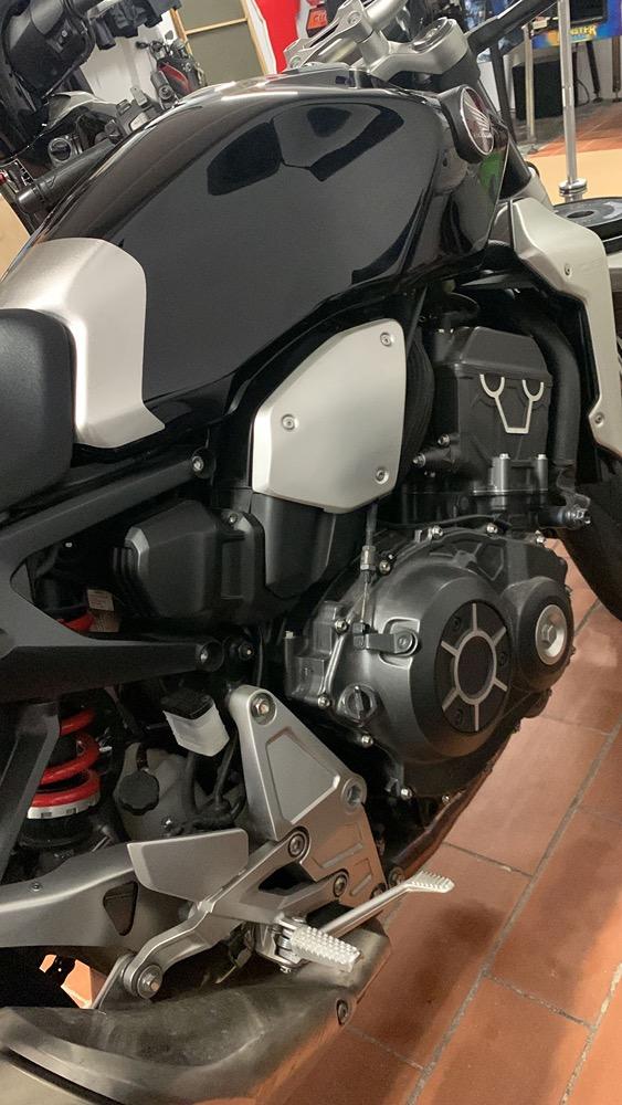 Moto HONDA CB 1000R + de segunda mano del año 2019 en Girona