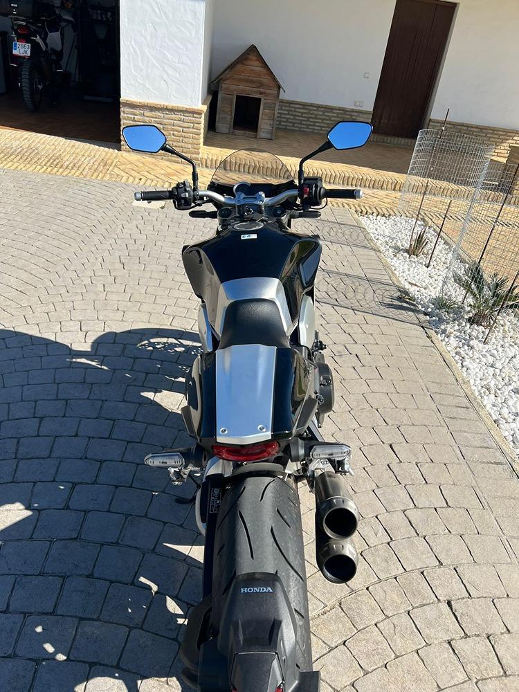 Moto HONDA CB 1000R de seguna mano del año 2019 en Cádiz