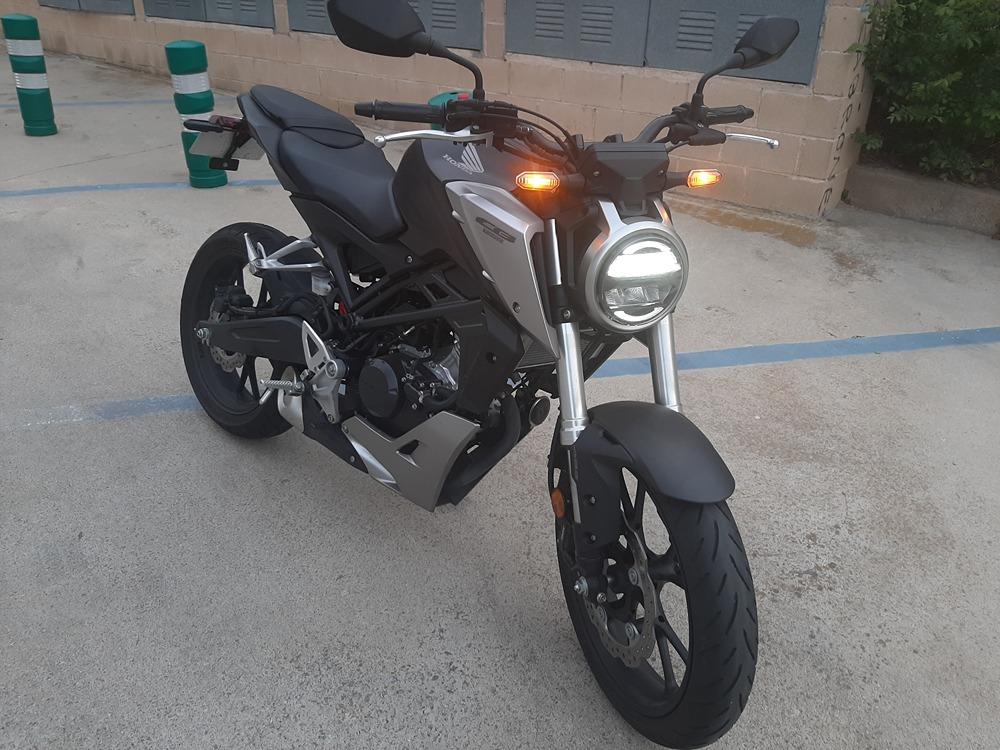 Moto HONDA CB 125 R de segunda mano del año 2020 en Barcelona
