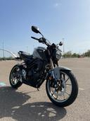 Moto HONDA CB 125 R de segunda mano del año 2021 en Zaragoza