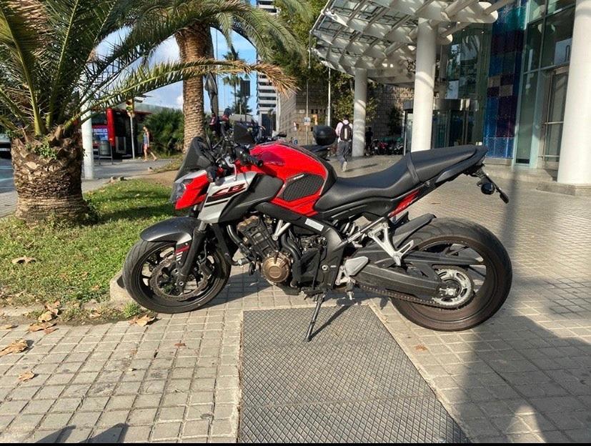 Moto HONDA CB 650F de segunda mano del año 2018 en Barcelona