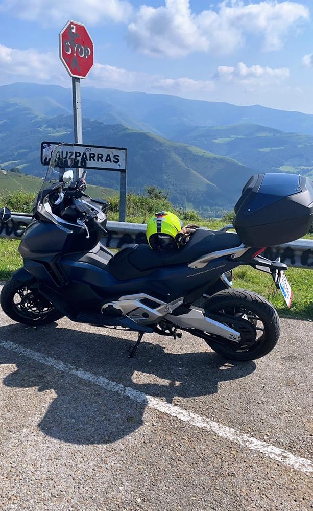 Moto HONDA FORZA 750 de segunda mano del año 2021 en Cantabria