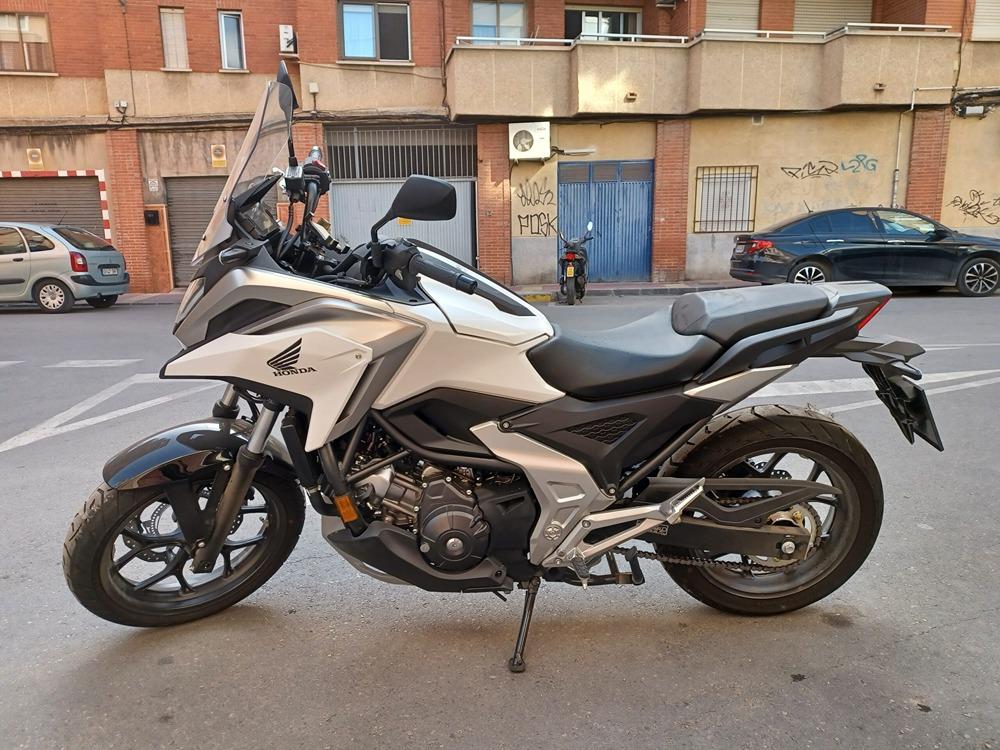 Moto HONDA NC 750 X de segunda mano del año 2021 en Murcia