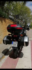Moto HONDA VARADERO XL1000V de segunda mano del año 2003 en Barcelona