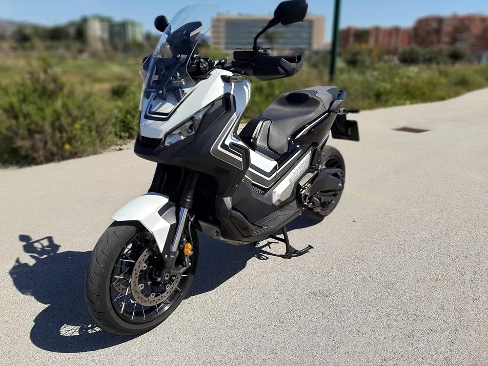 Moto HONDA ADV 350 de seguna mano del año 2019 en Málaga