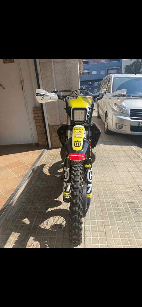 Moto HUSQVARNA TE 250I de segunda mano del año 2018 en Barcelona