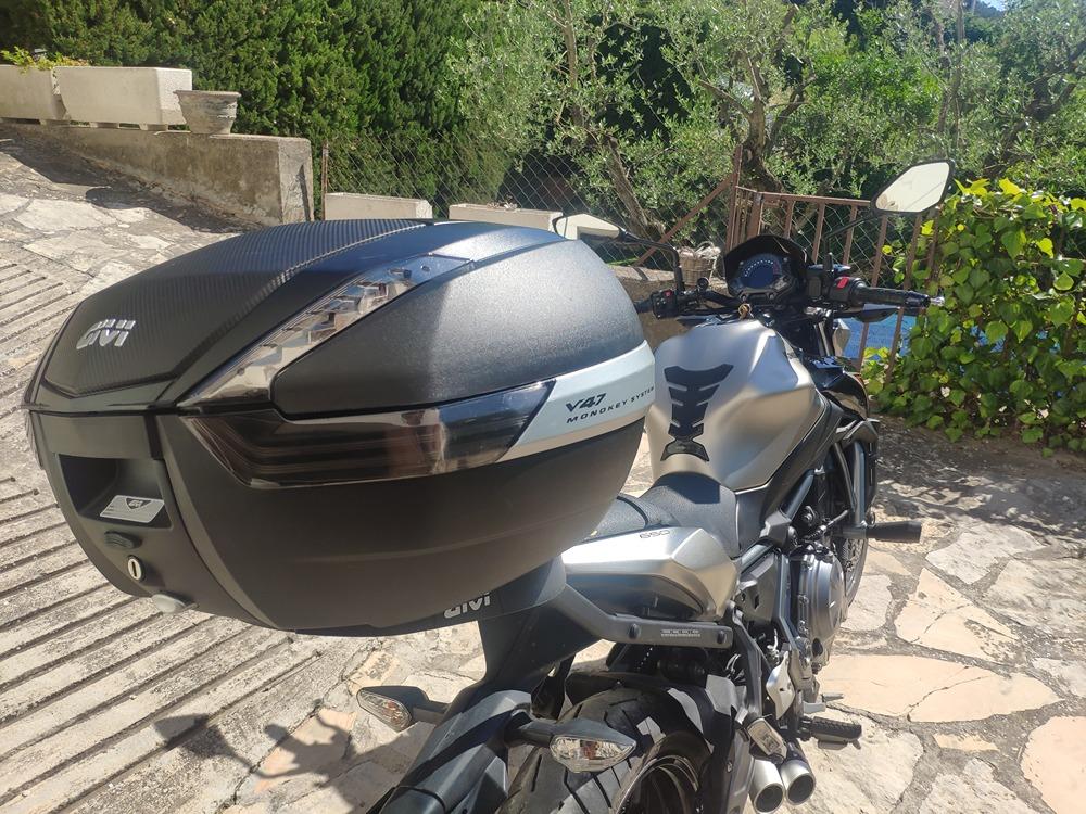 Moto KAWASAKI Z 650 de segunda mano del año 2018 en Barcelona