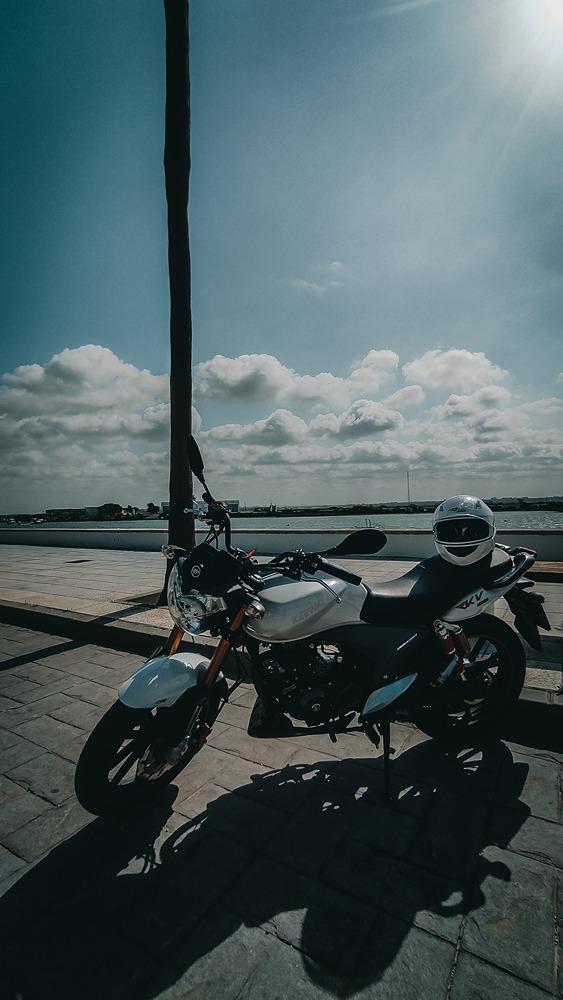 Moto KEEWAY RKV 125 de segunda mano del año 2018 en Cádiz
