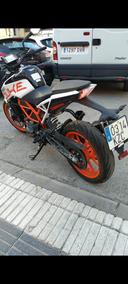 Moto KTM 390 DUKE de segunda mano del año 2020 en Madrid