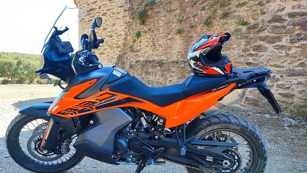 Moto KTM ADVENTURE 890 de segunda mano del año 2022 en Girona