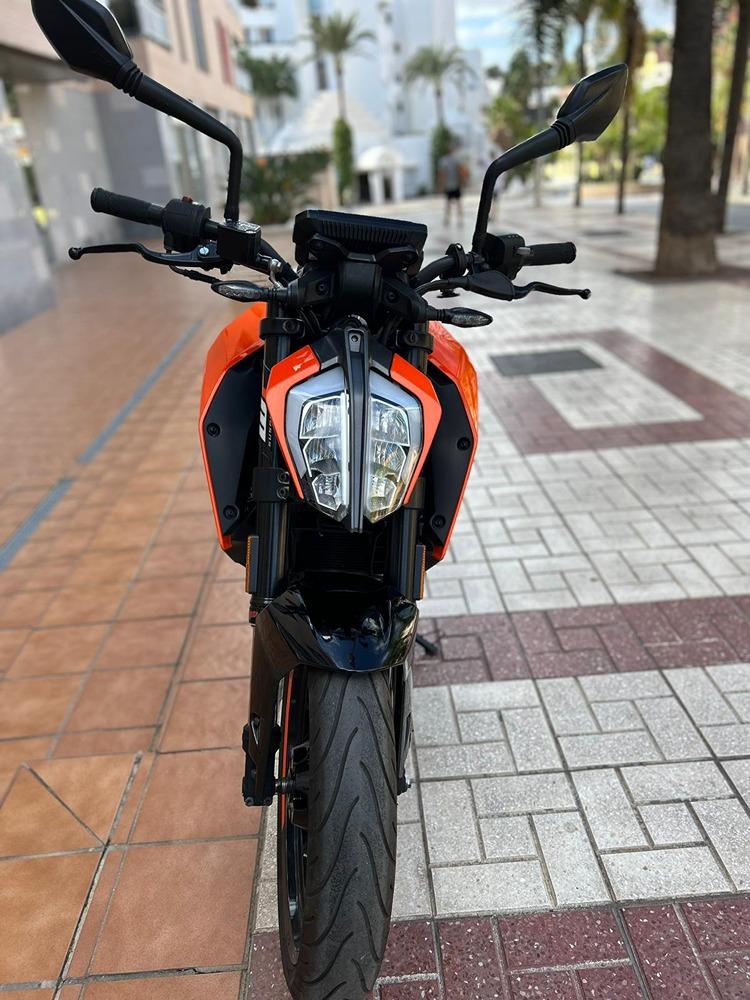 Moto KTM 125 ABS DUKE de seguna mano del año 2019 en Málaga