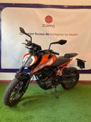 Moto KTM DUKE 125 ABS de segunda mano del año 2020 en Madrid