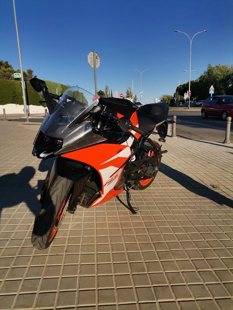 Moto KTM RC 125 de seguna mano del año 2018 en Madrid