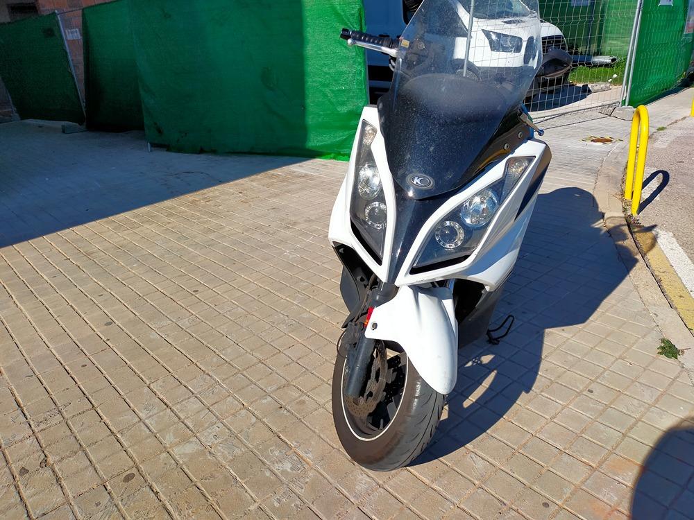Moto KYMCO SUPER DINK 300I de segunda mano del año 2014 en Valencia