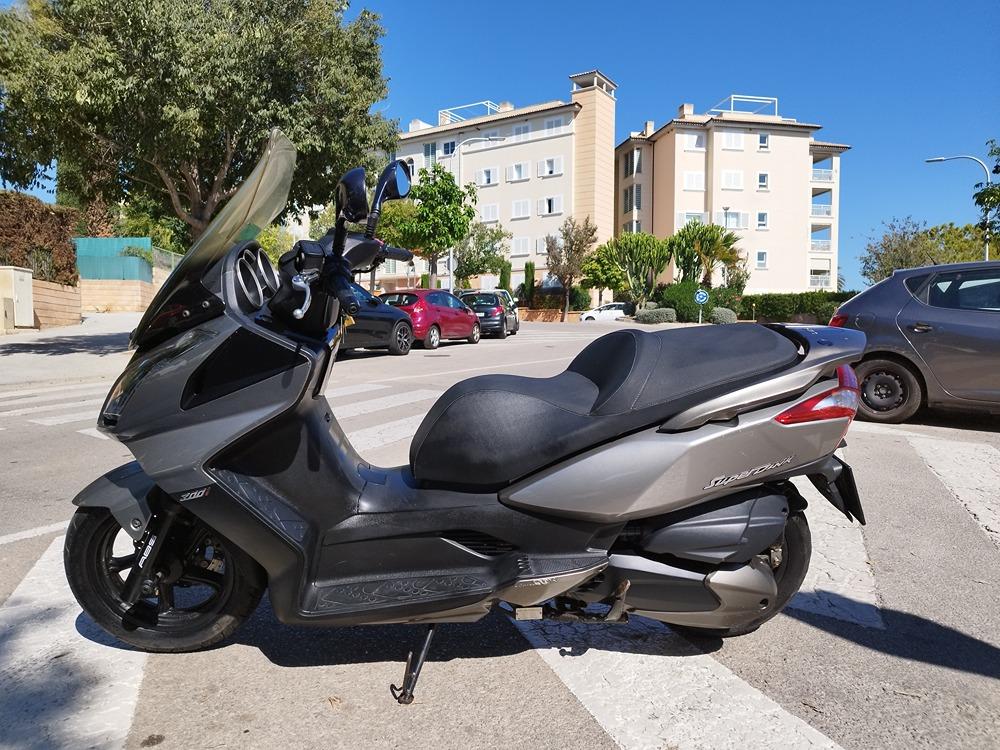 Moto KYMCO SUPER DINK 300 I ABS de seguna mano del año 2014 en Islas Baleares