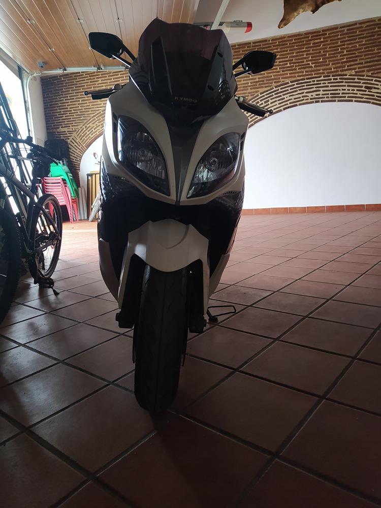 Moto KYMCO XCITING 400I de segunda mano del año 2016 en Badajoz