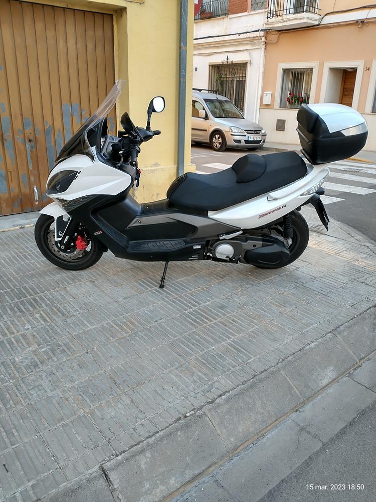 Moto KYMCO XCITING 500 ABS de segunda mano del año 2010 en Valencia