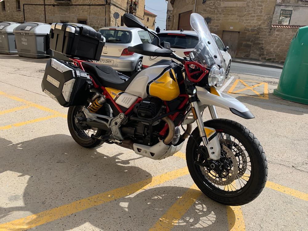 Moto MOTO GUZZI V85 TT de segunda mano del año 2019 en Gipuzkoa