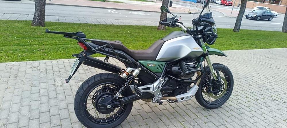 Moto MOTO GUZZI V85 TTCentenario de segunda mano del año 2021 en Madrid