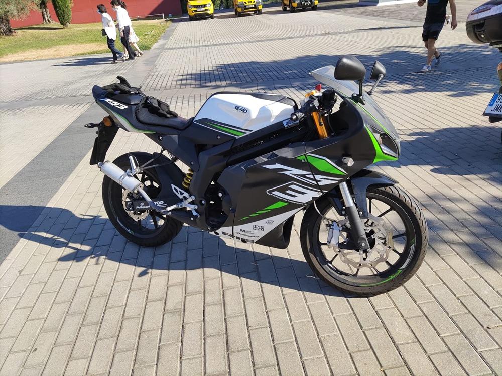 Moto RIEJU RS3 50 de segunda mano del año 2018 en Valladolid