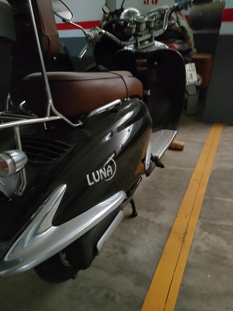 Moto SUMCO LUNA EFI 125 de seguna mano del año 2017 en Barcelona