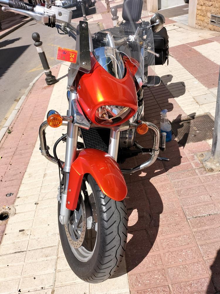 Moto SUZUKI INTRUDER M800 de segunda mano del año 2011 en Málaga