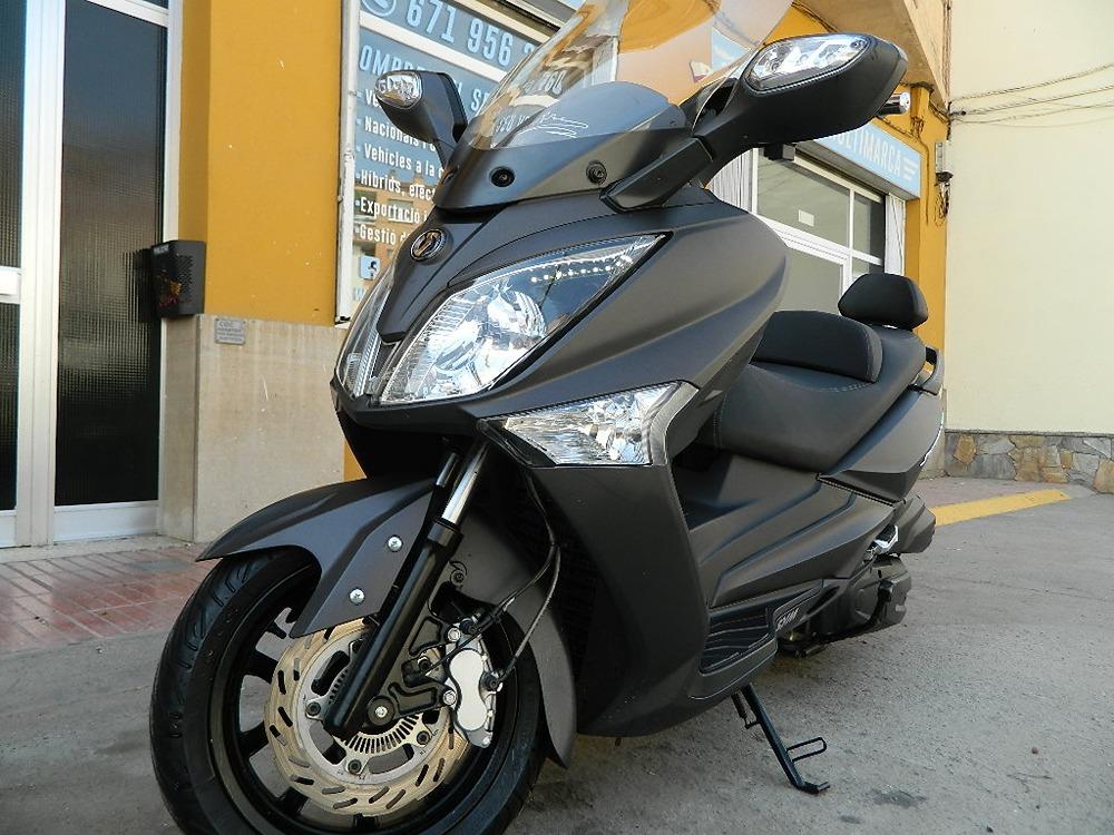 Moto SYM JOYMAX 300I Comfort de segunda mano del año 2013 en Lleida