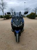 Moto SYM MAXSYM TL 500 de segunda mano del año 2021 en Madrid