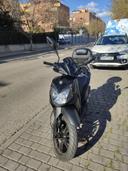 Moto SYM SYMPHONY SR 125 de segunda mano del año 2021 en Madrid