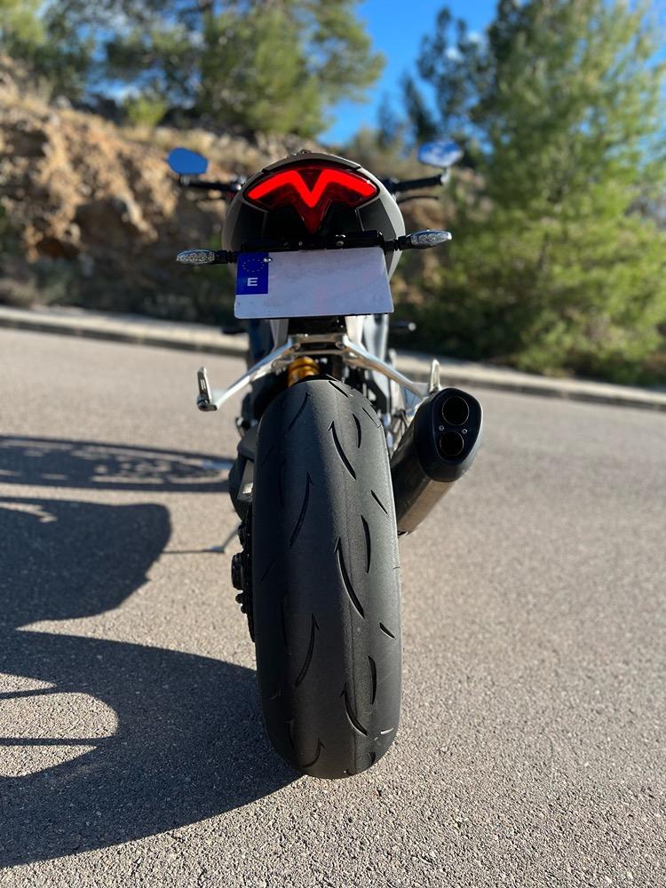 Moto TRIUMPH SPEED TRIPLE 1200 RS de seguna mano del año 2021 en Castellón