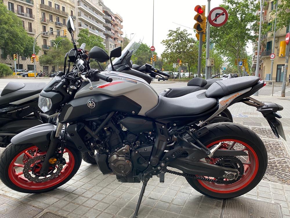 Moto YAMAHA MT 07 ABS de segunda mano del año 2019 en Barcelona