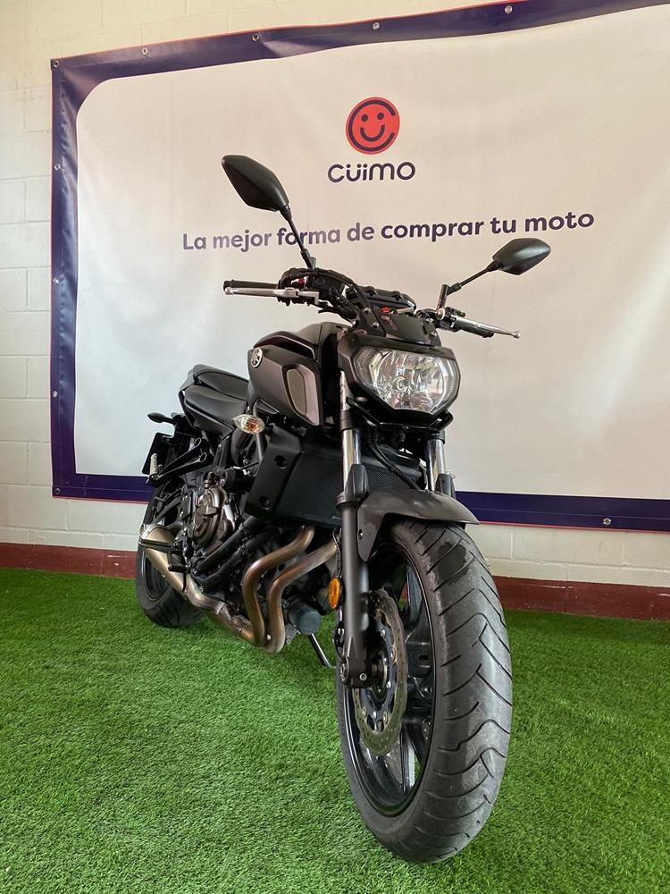 Moto YAMAHA MT 07 ABS de segunda mano del año 2019 en Madrid