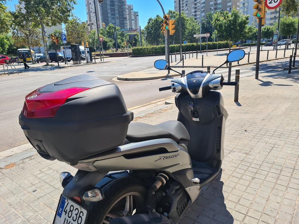 Moto YAMAHA X ENTER 125 de segunda mano del año 2017 en Barcelona