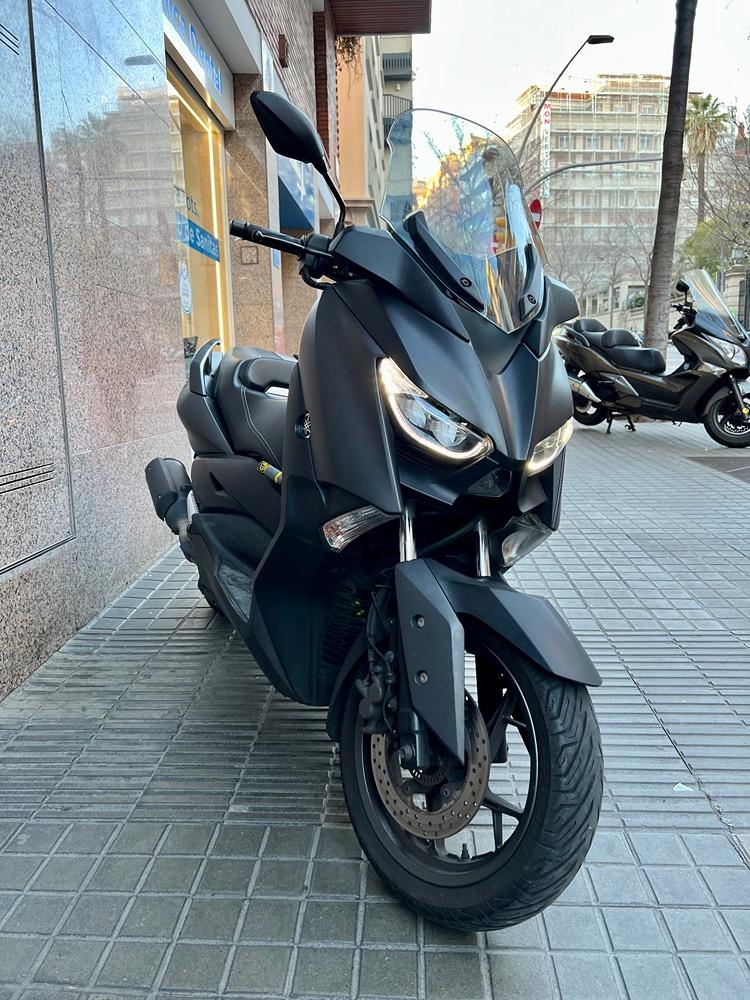 Moto YAMAHA X MAX 125 ABS de segunda mano del año 2019 en Barcelona