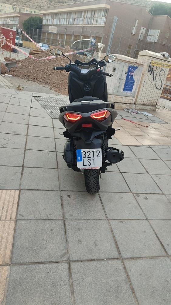 Moto YAMAHA X MAX 125 Tech MAX de segunda mano del año 2022 en Almería