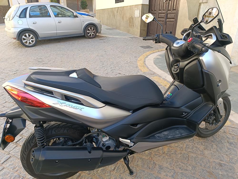 Moto YAMAHA X MAX 300 de segunda mano del año 2019 en Málaga