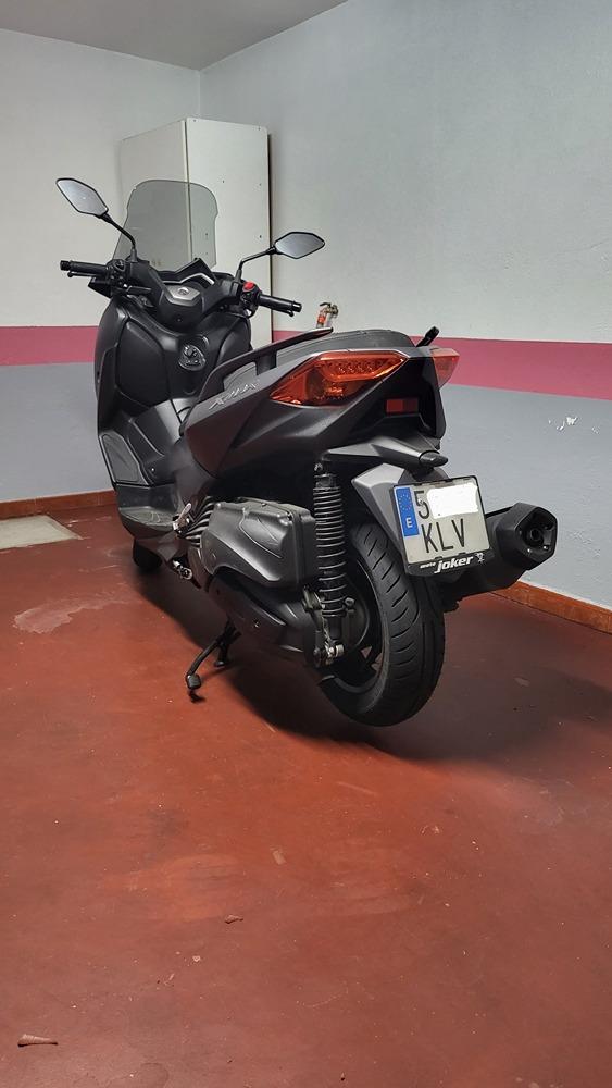 Moto YAMAHA X MAX 400 de segunda mano del año 2018 en Madrid