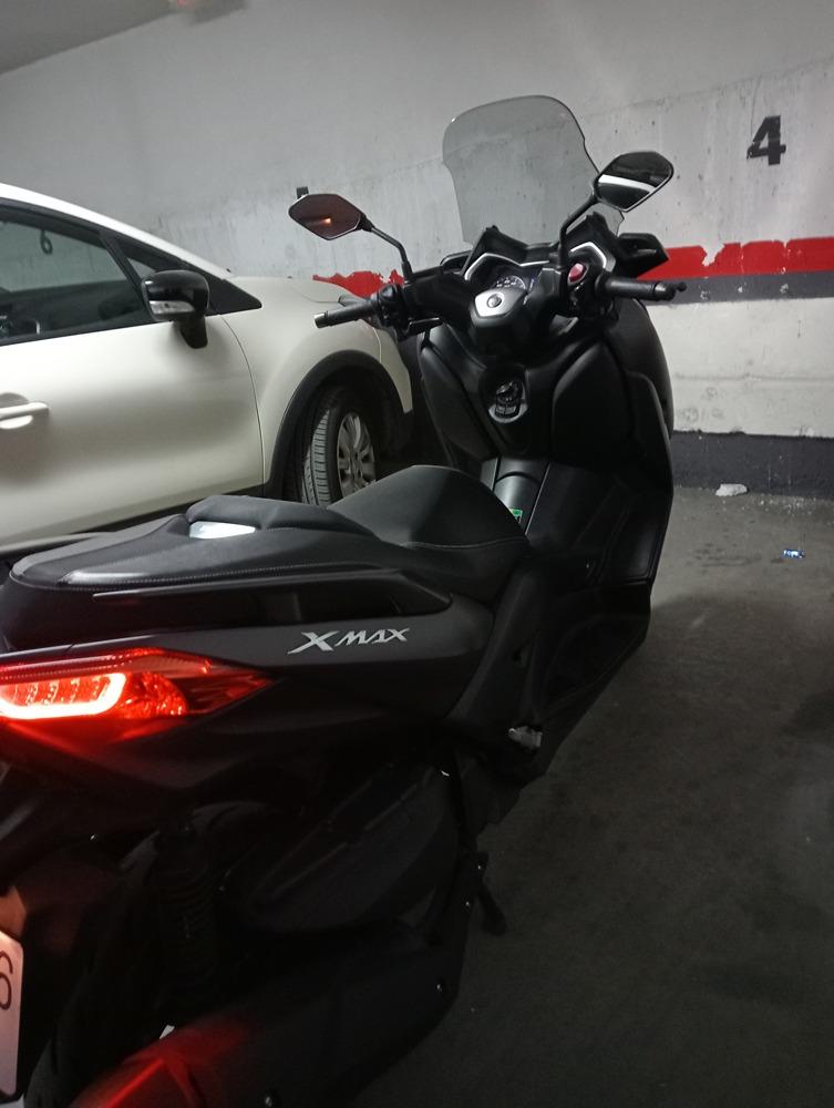Moto YAMAHA X MAX 400 ABS de segunda mano del año 2019 en Madrid