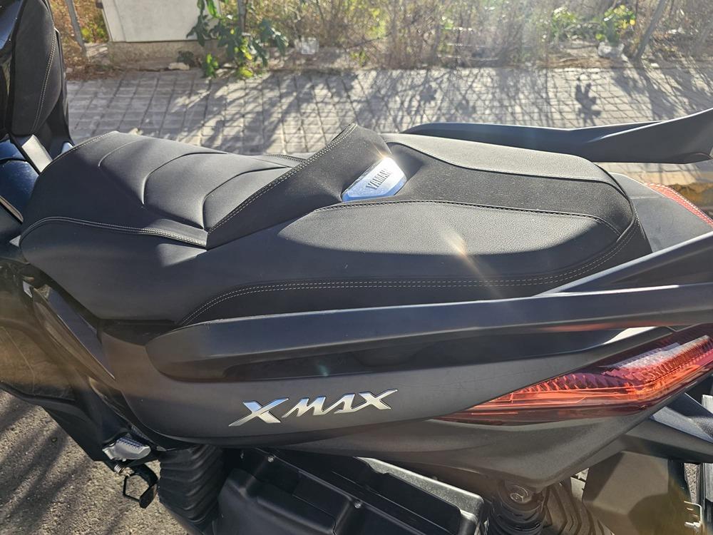 Moto YAMAHA XMAX 400 ABS de seguna mano del año 2019 en Valencia